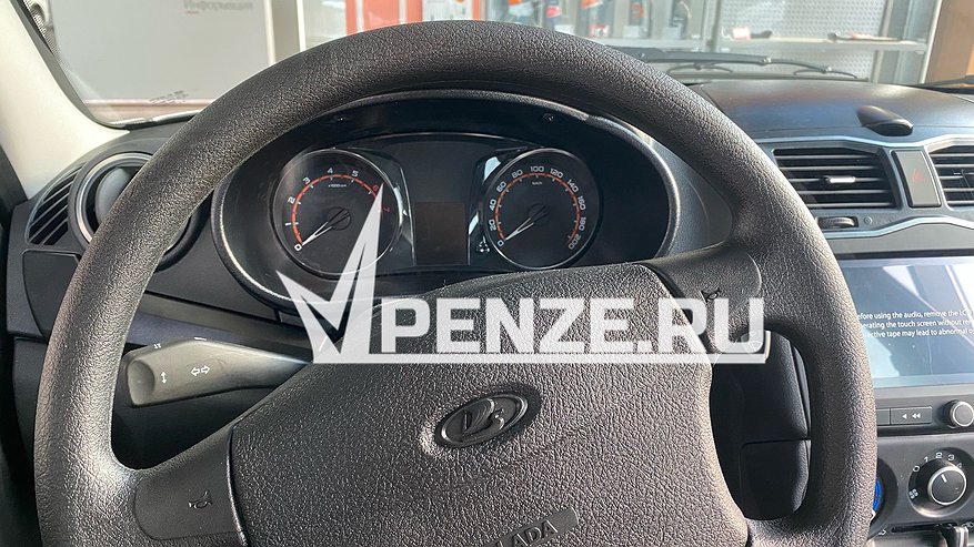 Главная картинка новости: На автодороге в Городище опрокинулась «Лада Калина»