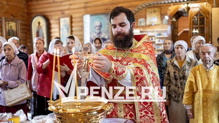 Главная картинка новости: Как прошел Медовый Спас в ахунском храме: эксклюзивные фото