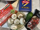 На рынке за эти продукты просят бешеные суммы. А у нас они на столе почти бесплатно, делюсь секретом