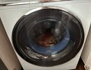 Вот что нужно добавить во время стирки, чтобы вывести пятна и отбелить вещи - жаль, что не знала об этом раньше