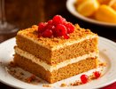 Медовик, который круче, чем в дорогой кондитерской: за 5 минут все смешала и в духовку - пальчики оближешь