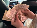 Названы 3 города, где жители получают деньги просто за то, что там живут - как туда попасть