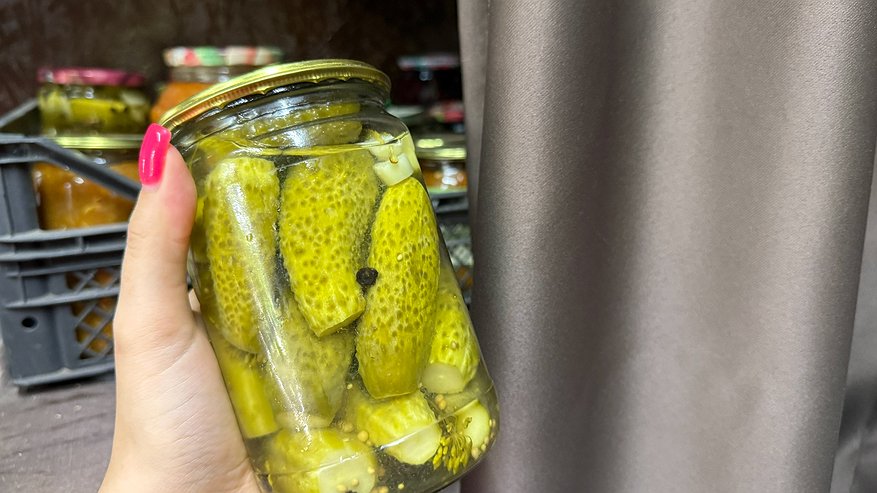 Главная картинка новости: Мои банки с огурцами никогда не мутнеют и не взрываются, хранятся до лета в квартире - рассказываю, что нужно делать