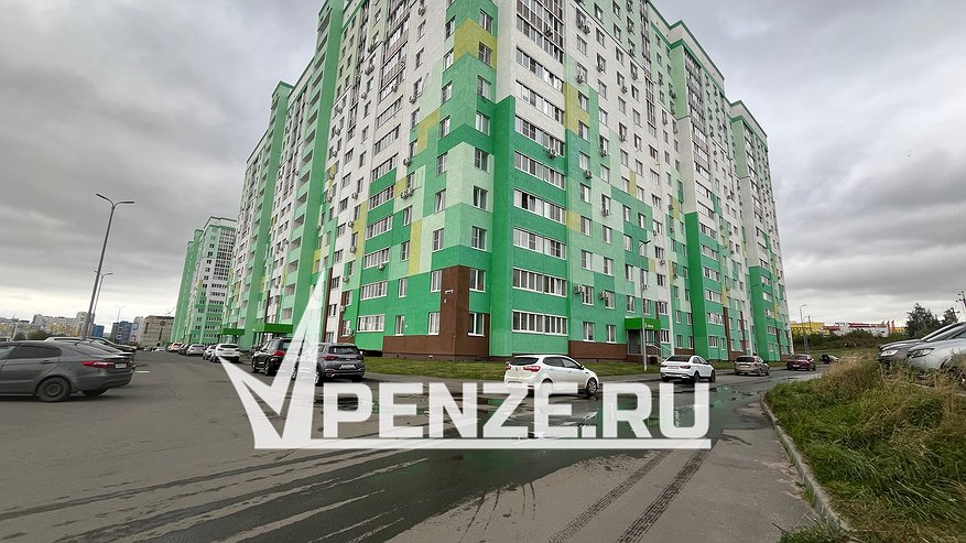 Главная картинка новости: «Невыносимо!»: лютая вонь накрыла ул. Соборную