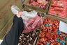 Миниатюра новости: Экс-сотрудники "Магнита" и "Пятерочки" рассказали, почему нельзя никогда покупать конфеты на развес