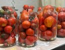 Эта заготовка в нашей семье на первом месте - очень вкусный рассол, пьют все. Каждый год закрываю по 20 банок - простой рецепт