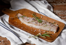 Миниатюра новости: Дешёвая скумбрия вкуснее красной рыбы. Рецепт за 30 минут: как быстро засолить скумбрию
