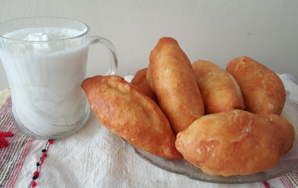 Что добавляют в тесто для пирожков, чтобы они были нежными и мягкими даже на следующий день