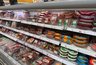 Миниатюра новости: Бумажный фарш, ни грамма мяса: Росконтроль назвал бренды колбасы, которые лучше не брать даже с 50% скидкой