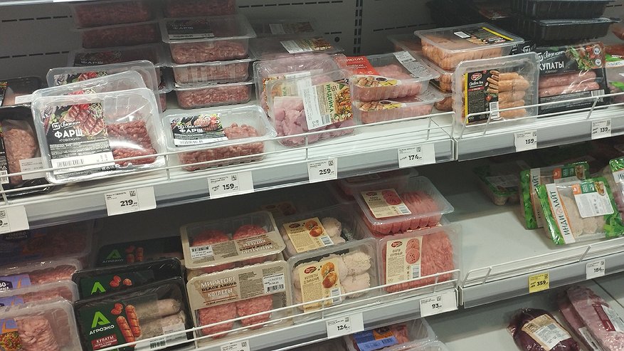 Главная картинка новости: Ученые назвали самое опасное мясо: не говядина и не баранина, и в 2 раза жирнее свинины