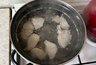 Миниатюра новости: Забудьте навсегда о пенке при варке мяса: запомните 4 простых правила, чтобы она не появлялась, и не допускайте ошибок