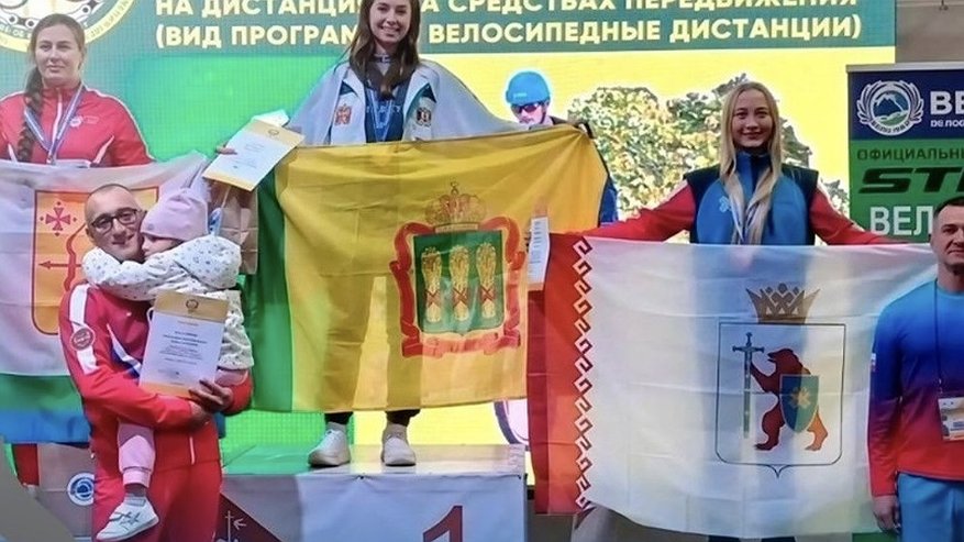 Главная картинка новости: Виктория Макарова завоевала золото на чемпионате России по спортивному туризму на велодистанциях