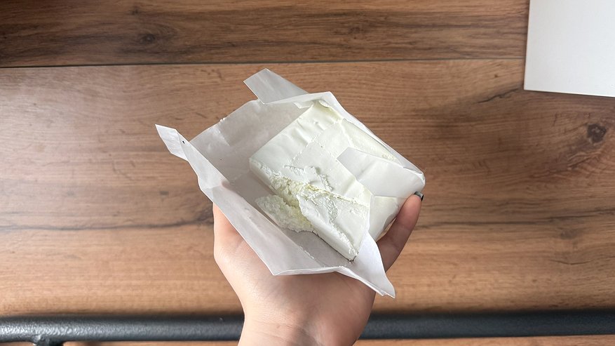 Главная картинка новости: Мясной клей вместо белка в пачке: эксперты Роскачества выявили худшие марки творога