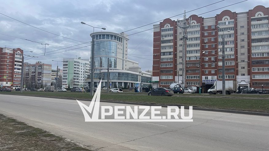 Главная картинка новости: В Октябрьском районе девушка и женщина пострадали в ДТП