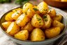 Миниатюра новости: Вкуснятина из картофеля за 5 минут без возни. Получается ничуть не хуже жареного во фритюре - готовится за пару минут
