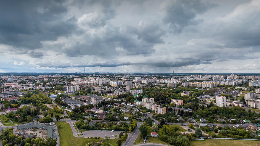 Главная картинка новости: Что есть в Беларуси, но нет в России: 9 привычных вещей, которые удивляют российских гостей