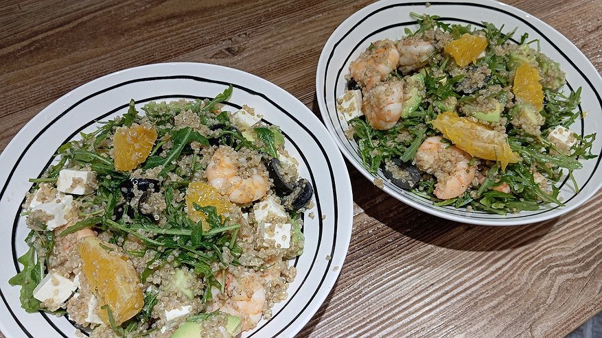 Главная картинка новости: Этот салат я впервые попробовала у свекрови, а теперь готовлю с собственной заправкой — вкус стал просто идеальным