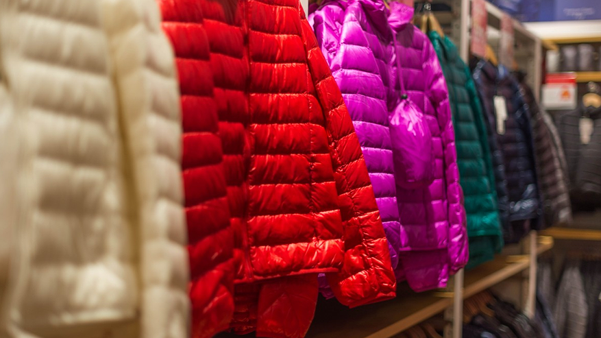 Главная картинка новости: "7 лет работала в Секонд-Хенде": вот откуда дешевая одежда и что никогда не буду здесь покупать - честный рассказ из зала