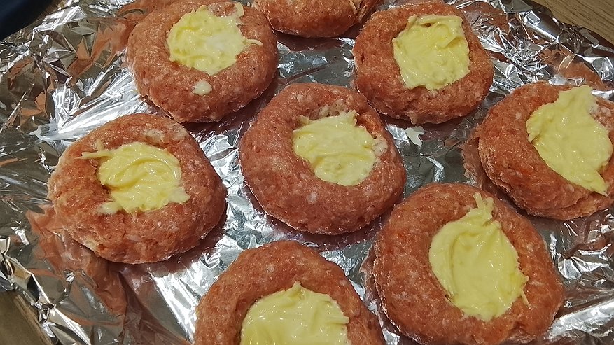 Главная картинка новости: Секрет котлет от шеф-повара: подслушала в ресторане и теперь готовлю только так — вкус сразил всех родных