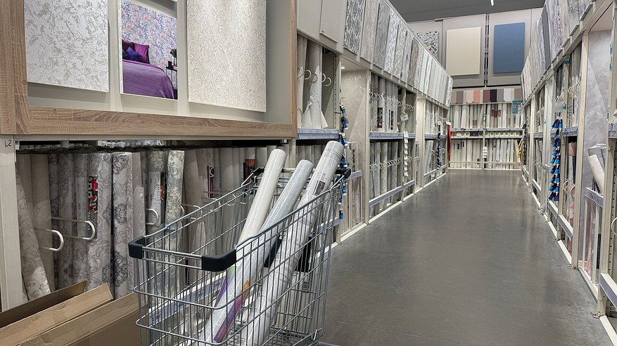 Главная картинка новости: Больше не клеим обои — нашли замену, которая стоит копейки, выглядит стильно и служит долгие годы