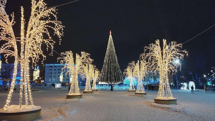 Главная картинка новости: Новогодние праздники переносят из-за ситуации в стране: каникулы 2025-2026 годов больше не будут такими, как раньше