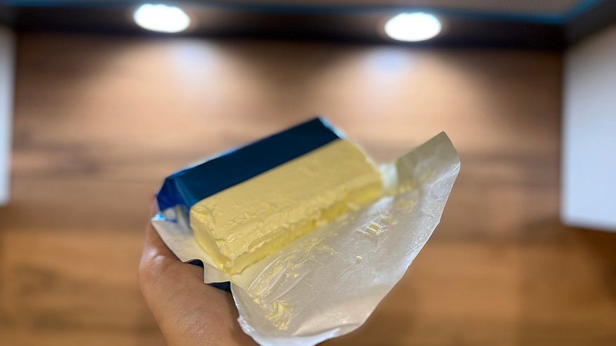 Главная картинка новости: Какие бренды подмешивают говяжий жир в сливочное масло