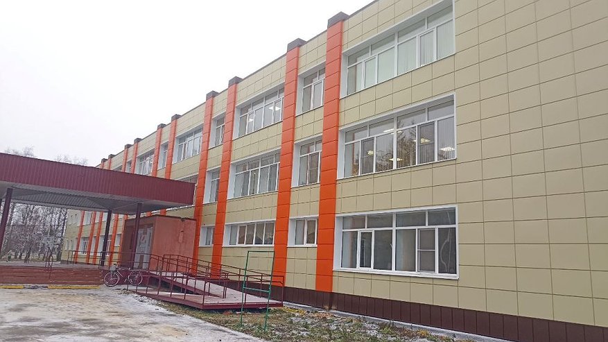 Главная картинка новости: В Пачелме открылась школа после затяжного ремонта