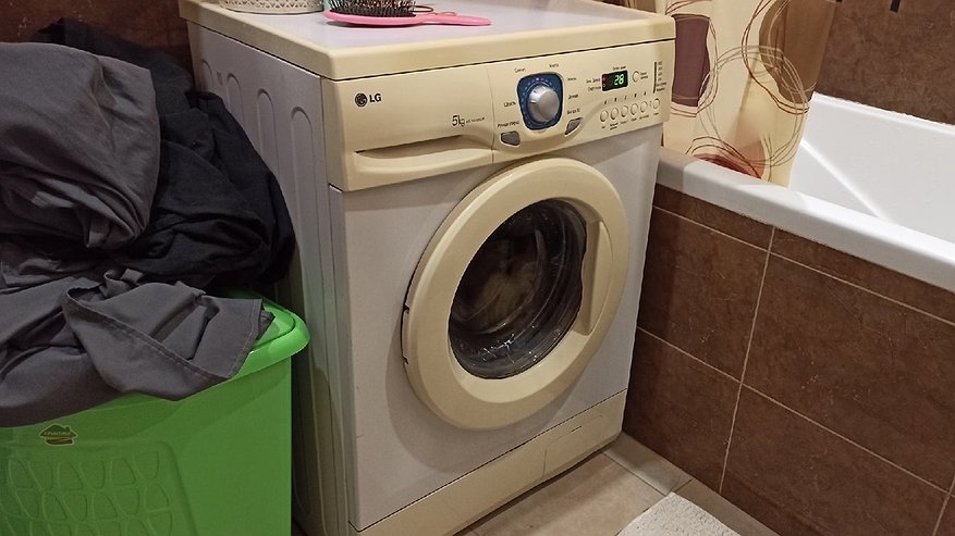 Главная картинка новости: Обязательно кладу обычную ложку в барабан стиралки — стирка проще, а полотенца как новые
