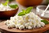 Миниатюра новости: На ночь смешиваем ряженку и сметану: на утро получаю сыр "Филадельфия" — готовится, пока вы спите