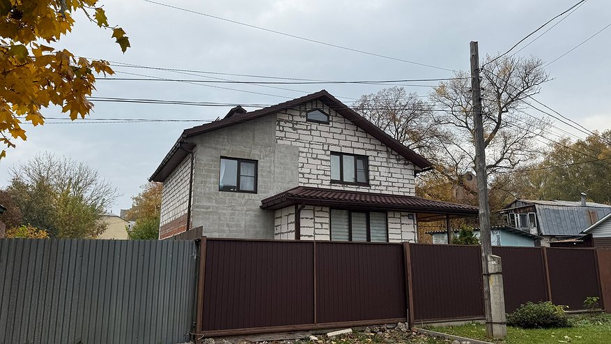 Главная картинка новости: Способ на веки утеплить деревянный фасад загородного дома: другие варианты просто непрактичные - поделился опытный строитель