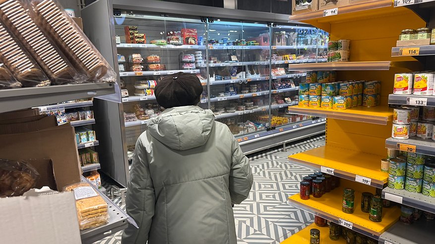 Главная картинка новости: Касается всех от 55 до 75 лет: никогда не давайте эти 8 вещей детям, даже если они настойчиво просят