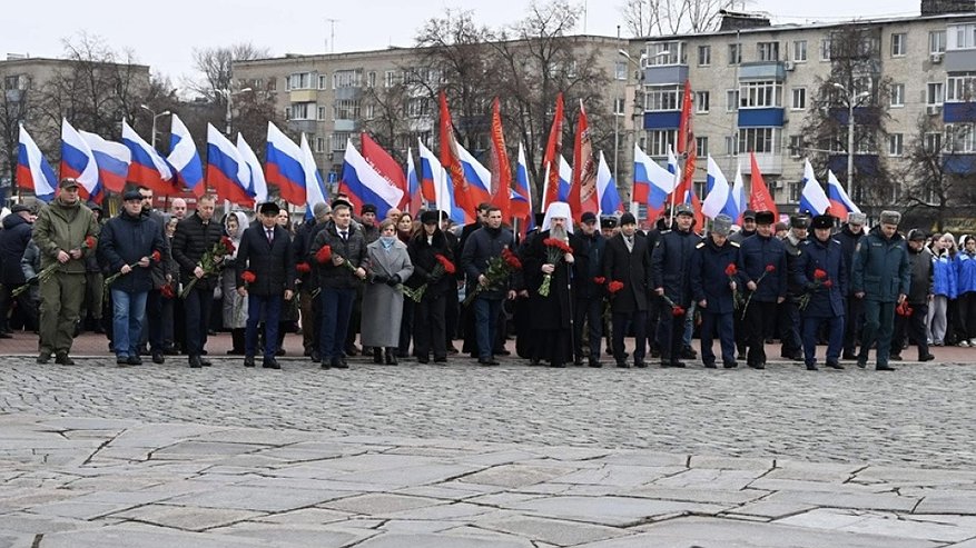 Главная картинка новости: Пензенцы отметили День безымянных героев