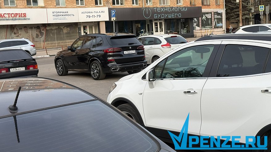 Главная картинка новости: Решение купить зимнюю резину в Интернете обернулось для пензячки потерей денег